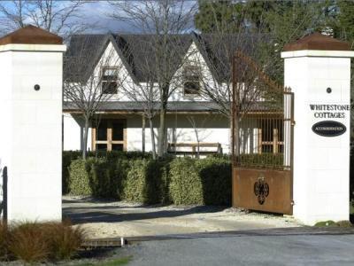 Whitestone Cottages Windwhistle Esterno foto