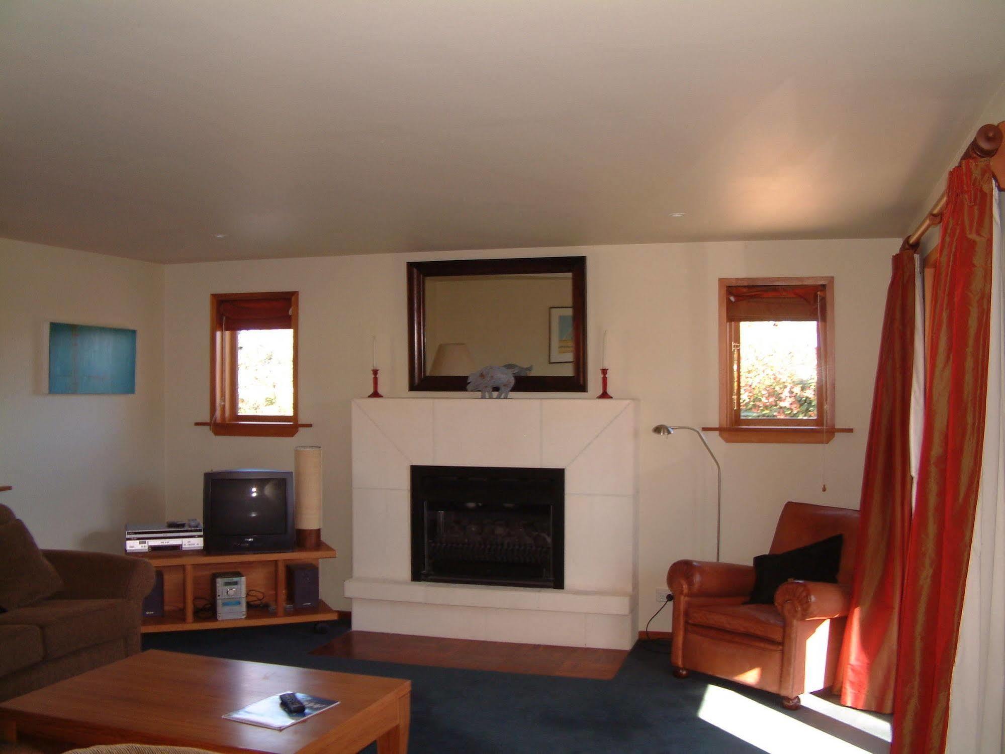 Whitestone Cottages Windwhistle Esterno foto
