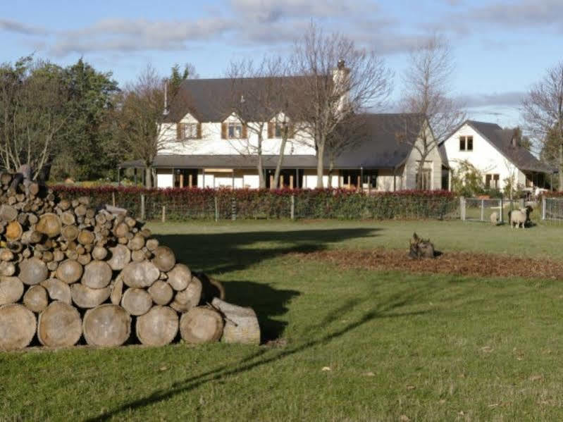 Whitestone Cottages Windwhistle Esterno foto