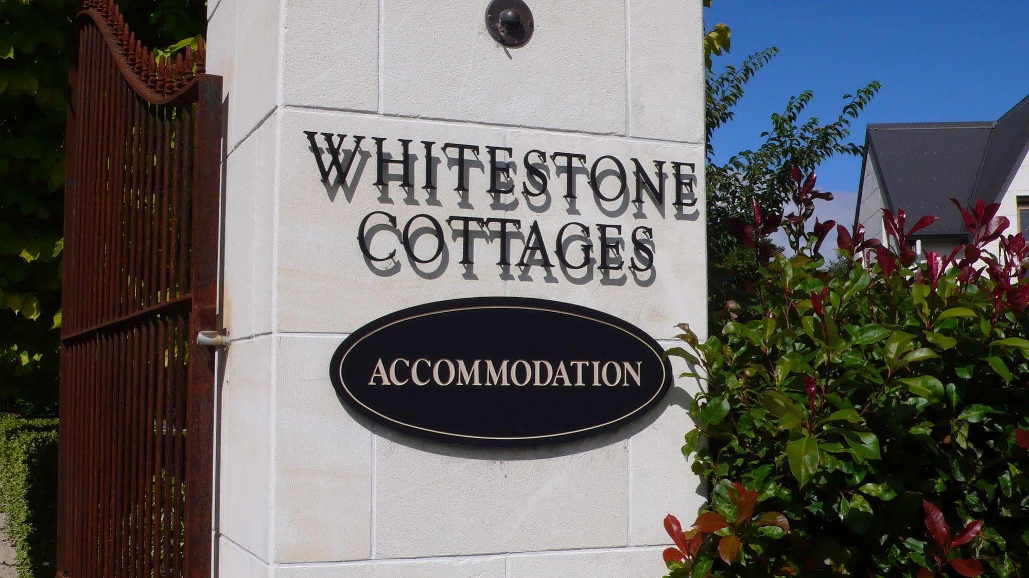 Whitestone Cottages Windwhistle Esterno foto